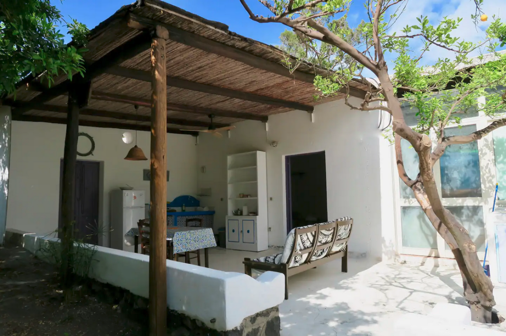 Casa Pepe Renato Stromboli Rooms ST3
